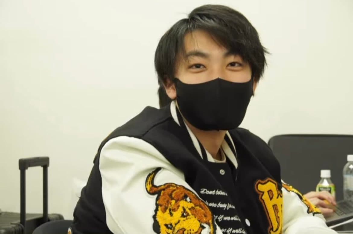 コムドットを支える裏方、おとべ(乙部)氏の素顔に迫る！プロフィール、本名、年齢、役職を徹底解説