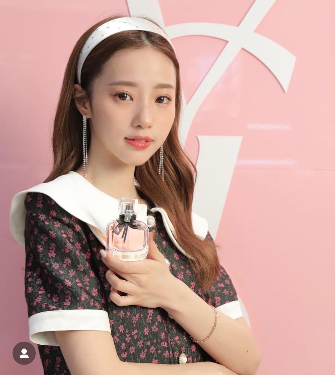 中町綾さん愛用香水：魅力を引き出す香りの秘密を徹底解剖